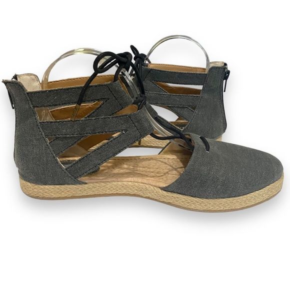 BOC | Born Concept Dark Gray Canvas Gladiator Tie Espadrille Sandals | Size 9.5 - Picture 6 of 11